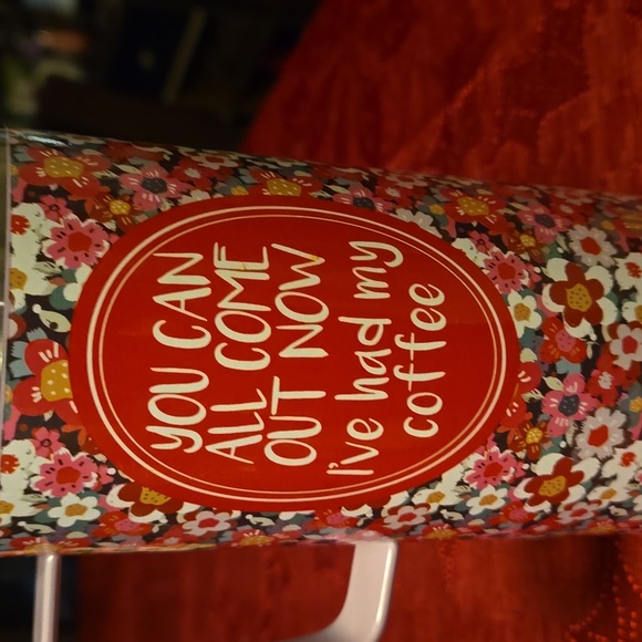 2 travel coffee mugs - Picture 2 of 2